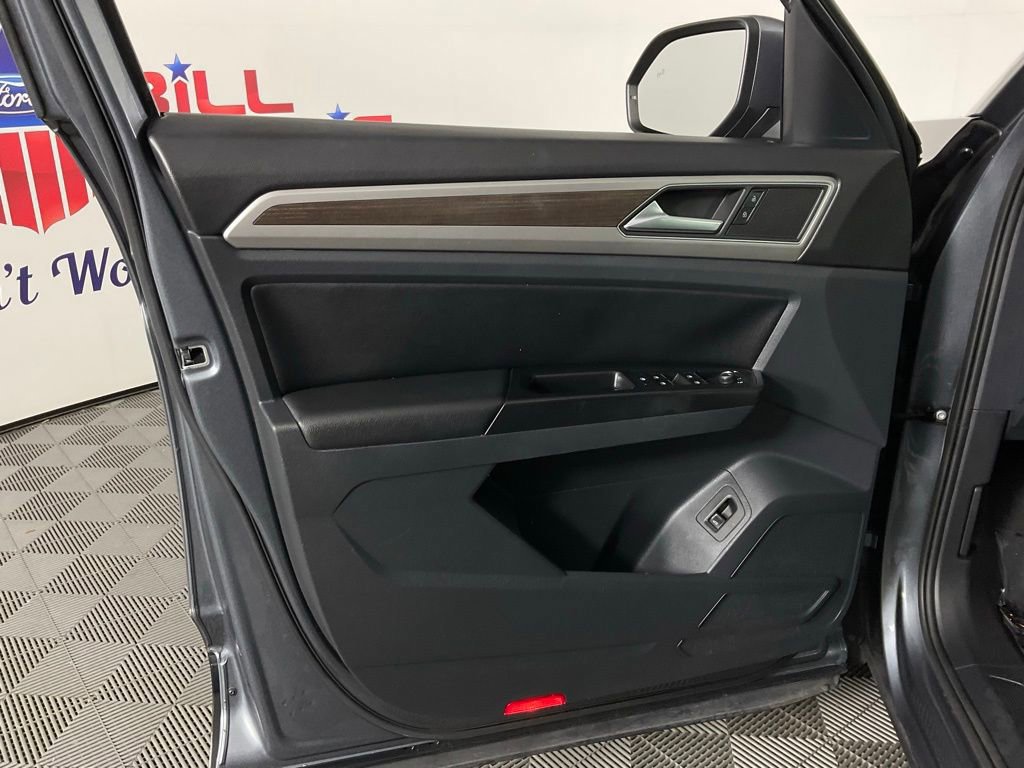 Used 2019 Volkswagen Atlas SE FWD image 12