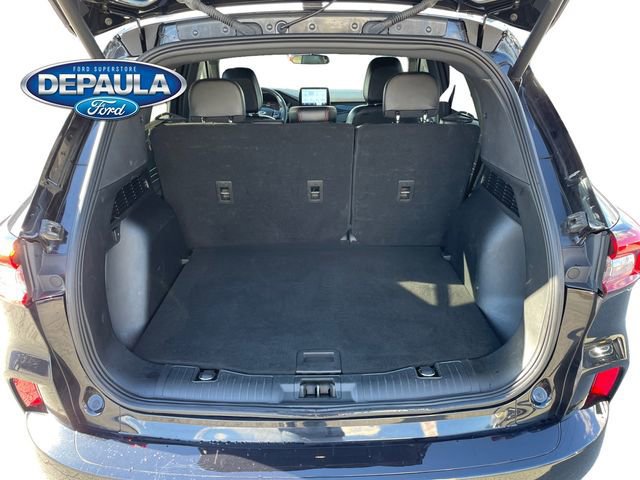 Certified 2023 Ford Escape ST-Line image 9