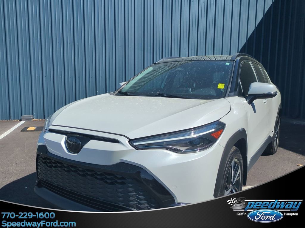 Used 2024 Toyota Corolla Cross XSE w/ Convenience Package