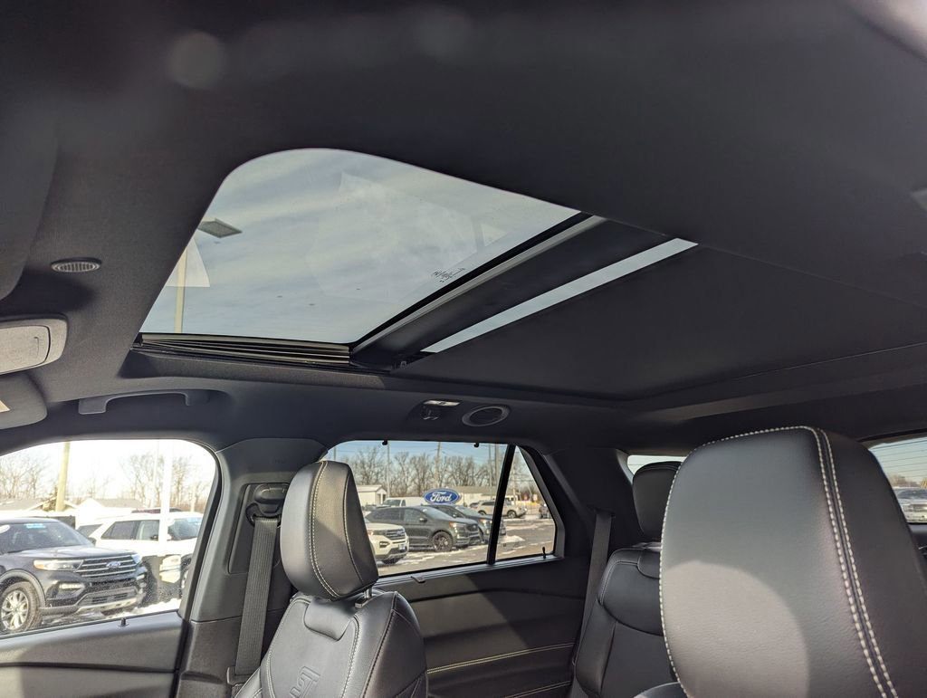 Certified 2023 Ford Explorer ST w/ Equipment Group 401A image 23