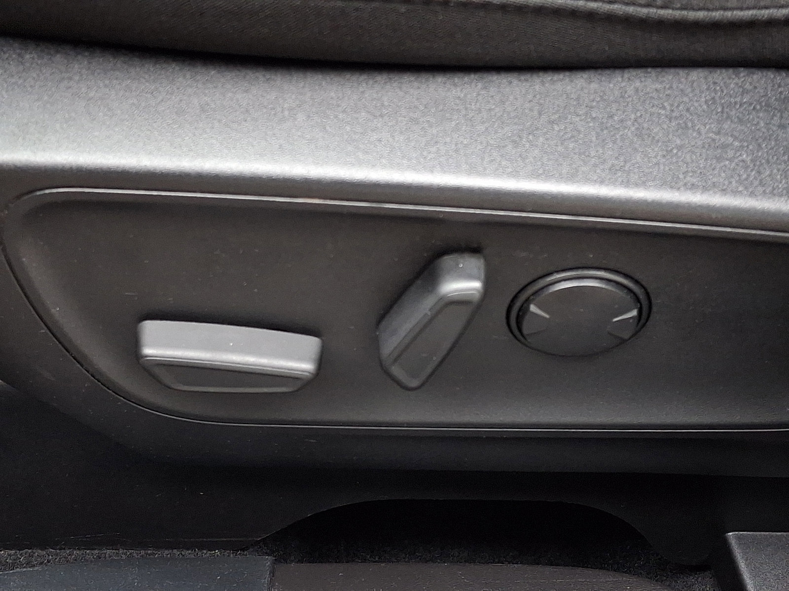 Certified 2023 Ford Escape Active w/ Tech Pack #2 image 18