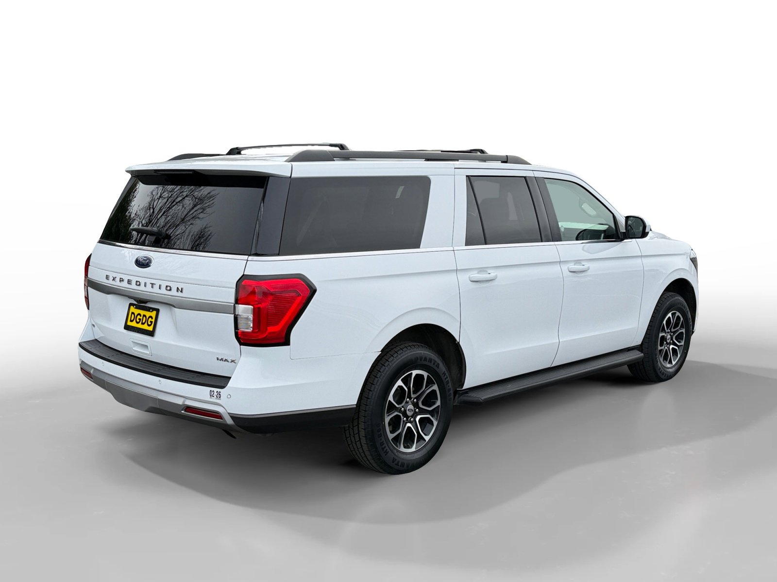Certified 2024 Ford Expedition Max XLT image 5