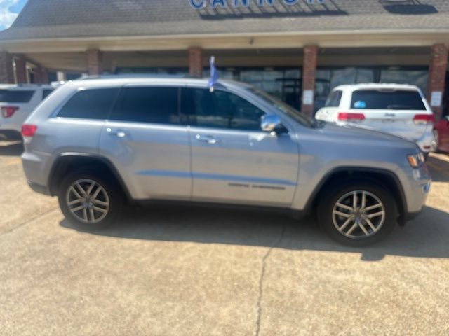 Used 2019 Jeep Grand Cherokee Limited RWD image 7