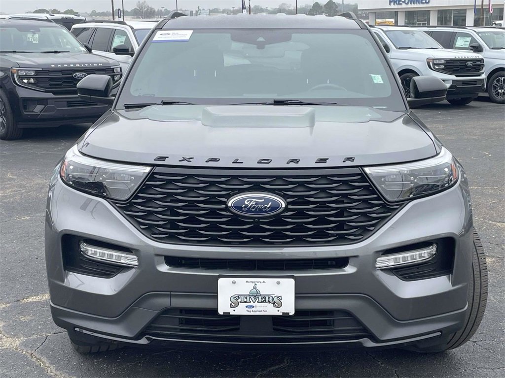 Certified 2023 Ford Explorer ST-Line w/ Class IV Trailer Tow Package image 8