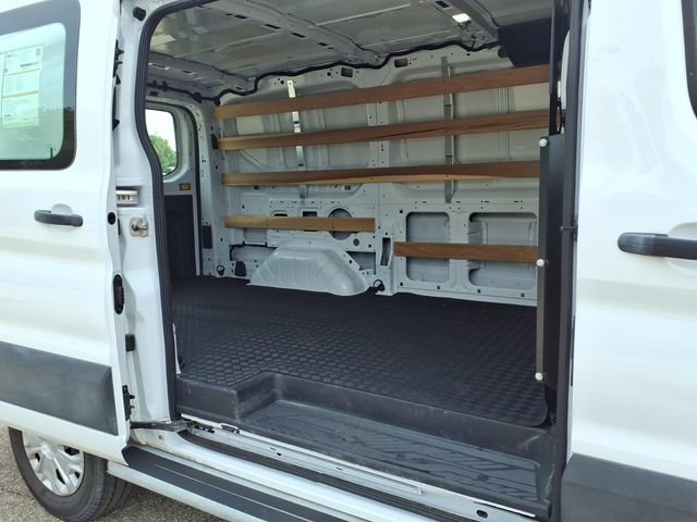 Certified 2025 Ford Transit 250 Low Roof w/ Exterior Upgrade Package RWD image 9