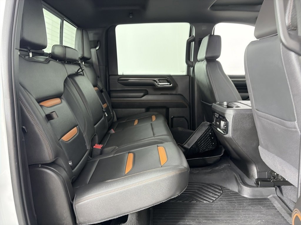 Used 2024 GMC Sierra 3500 AT4 w/ Technology Package image 29