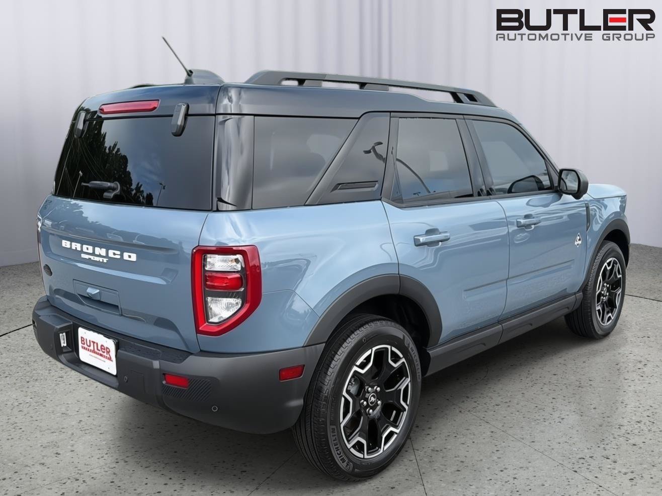 Certified 2025 Ford Bronco Sport Outer Banks w/ Outer Banks Tech Package+ AWD/4WD image 6