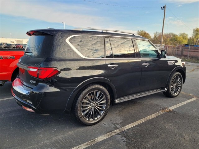 Used 2021 INFINITI QX80 Premium Select w/ Cargo Package image 3