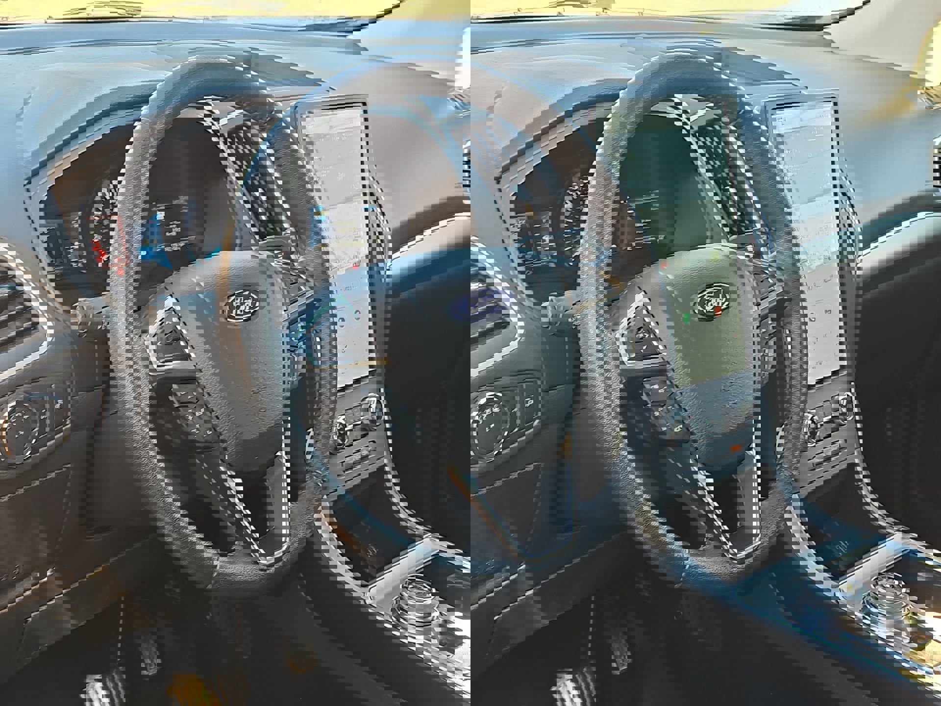 Certified 2022 Ford Edge SEL image 14