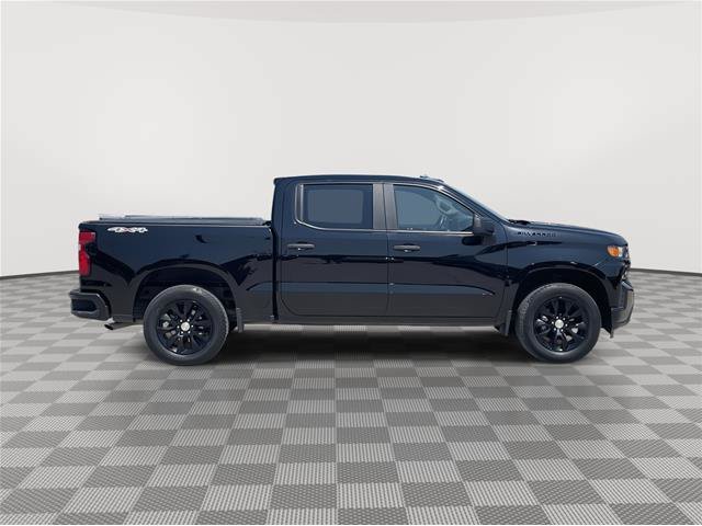 Used 2021 Chevrolet Silverado 1500 Custom w/ LPO, Dark Essentials Package AWD/4WD image 6
