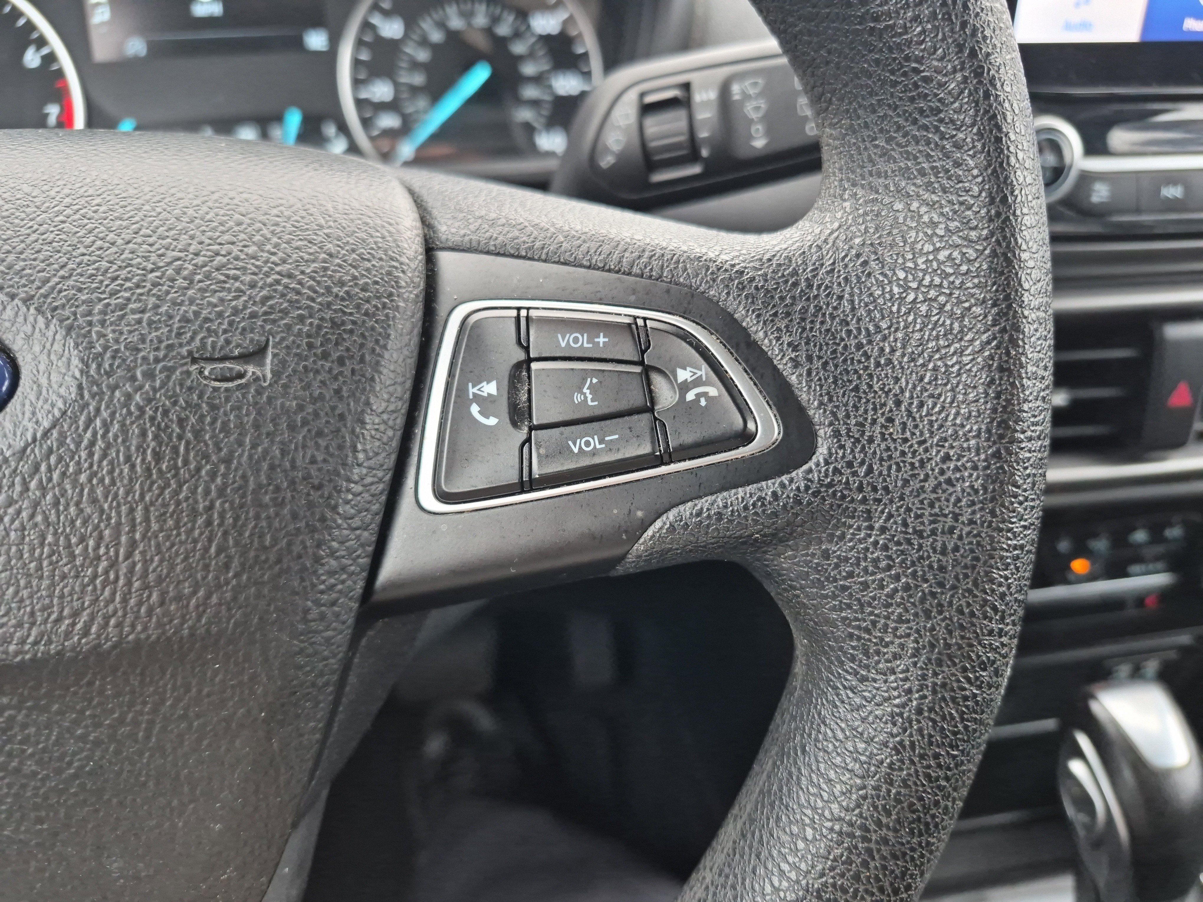 Certified 2021 Ford EcoSport SE image 24