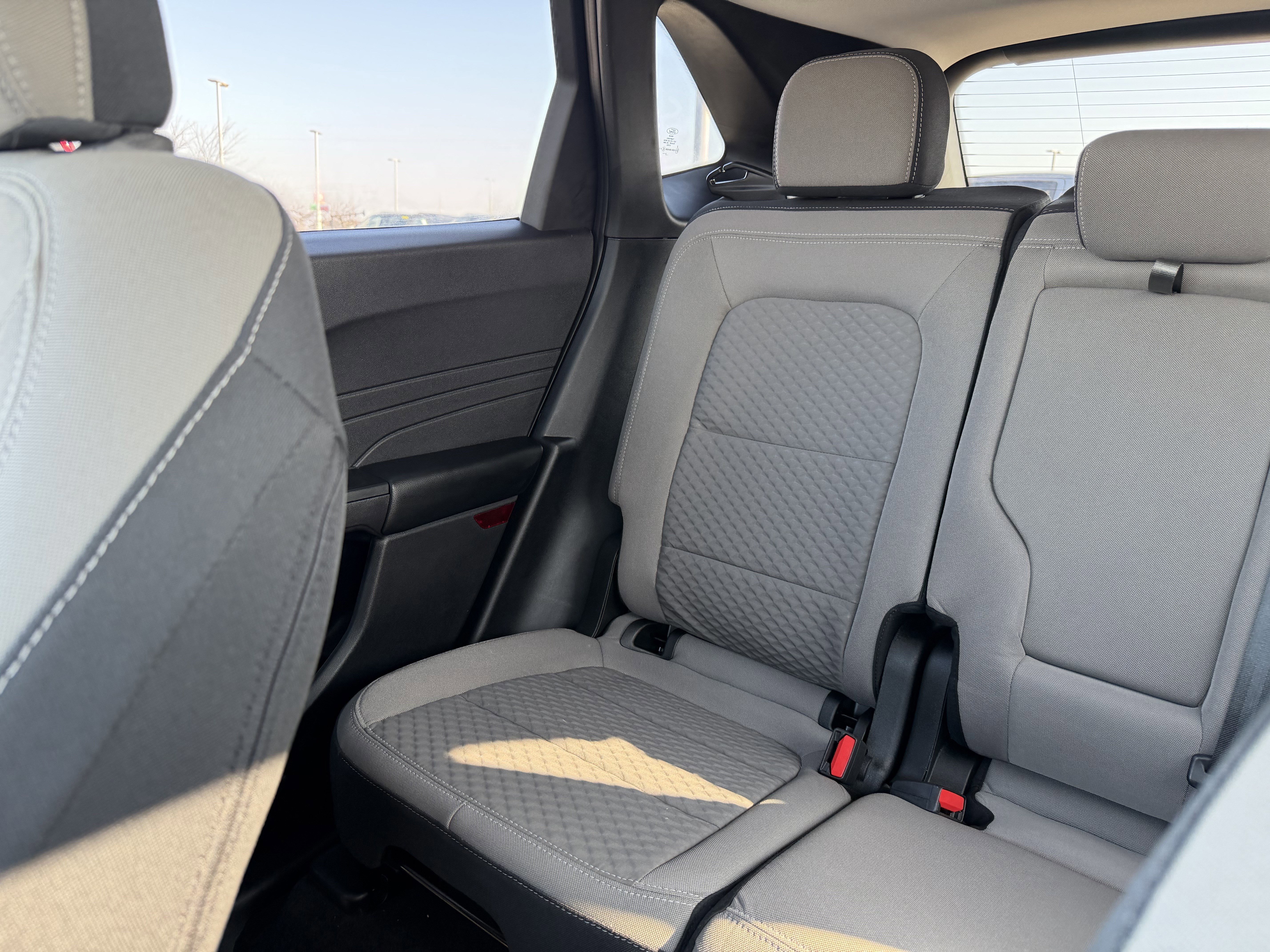 Certified 2022 Ford Escape SE w/ SE Sport Appearance Package image 12