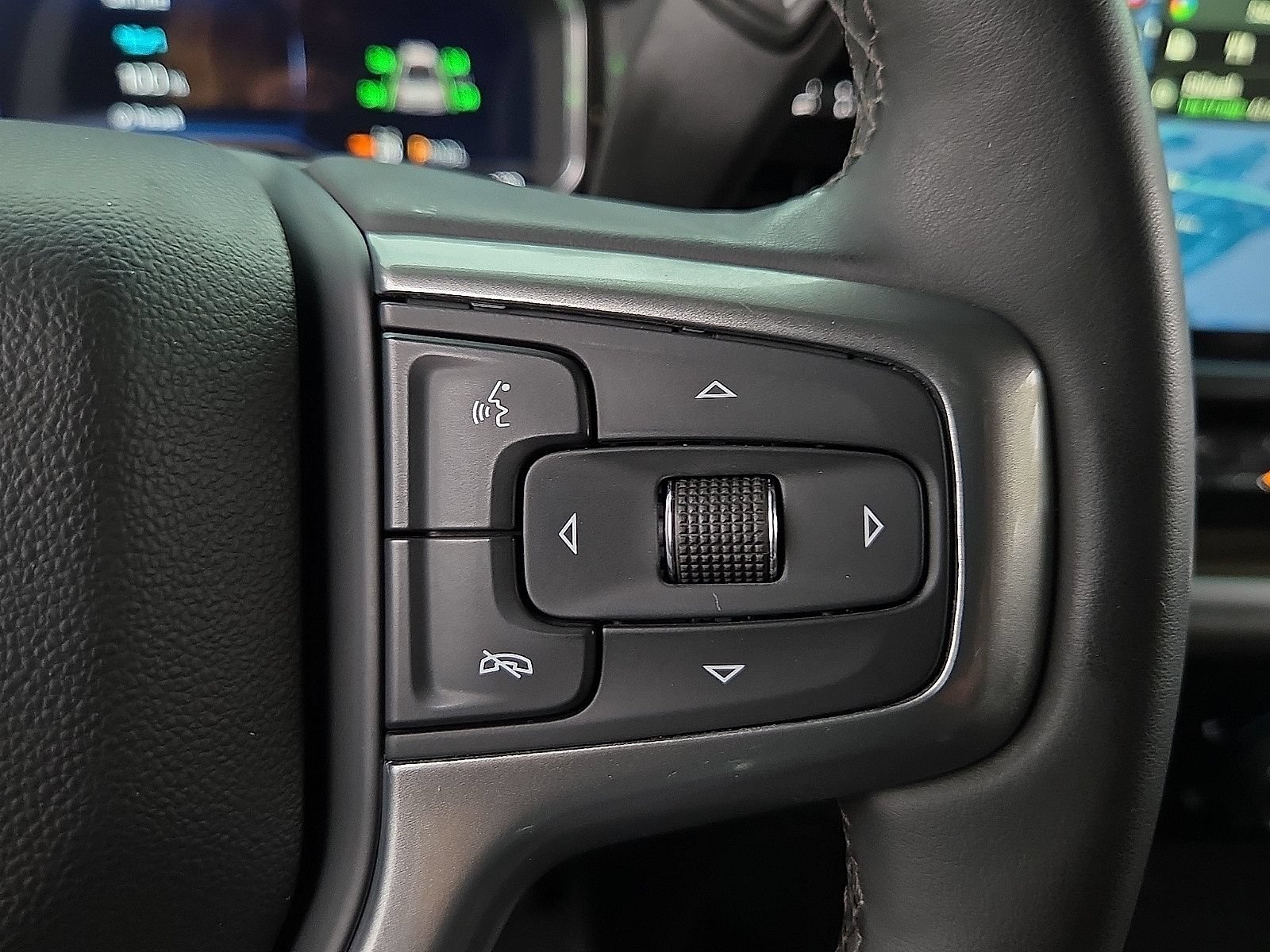 Used 2024 Chevrolet Silverado 1500 RST w/ Z71 Off-Road Package AWD/4WD image 22