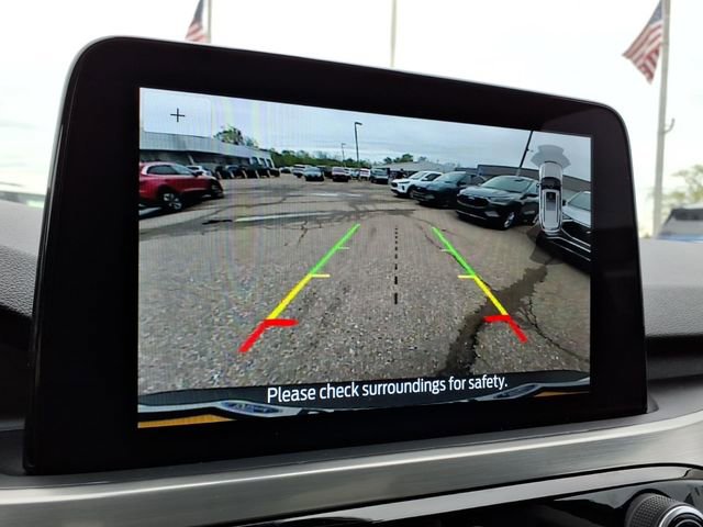 Certified 2022 Ford Escape Titanium w/ Class II Trailer Tow Package AWD/4WD image 19