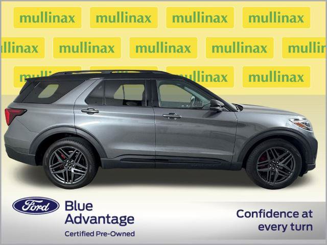 Certified 2025 Ford Explorer ST AWD/4WD image 2