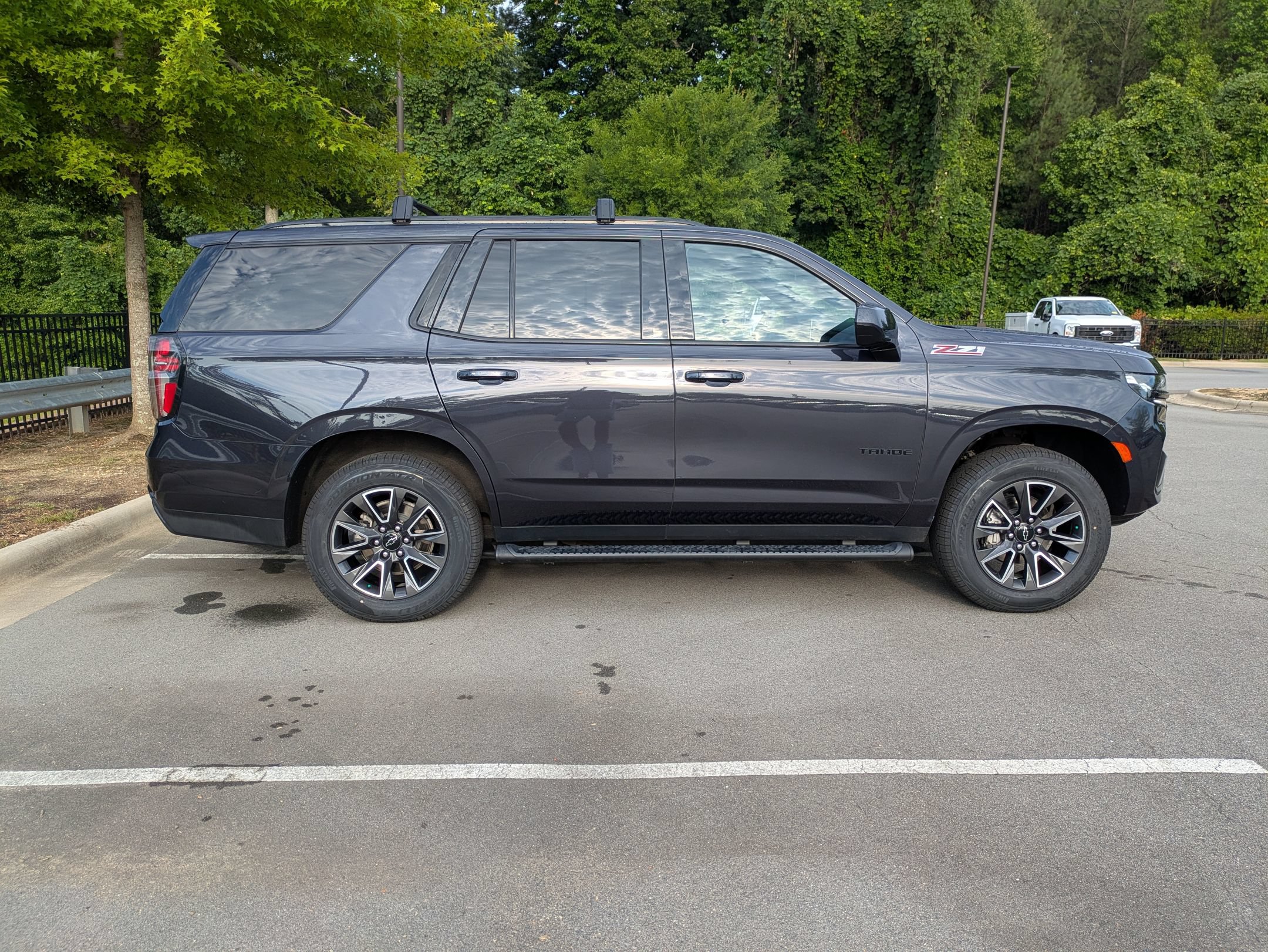 Used 2023 Chevrolet Tahoe Z71 AWD/4WD image 3