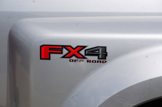 Certified 2019 Ford F450 Platinum w/ Platinum Ultimate Package AWD/4WD image 23