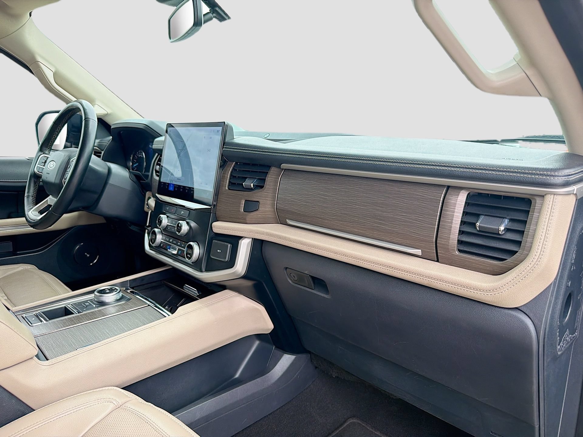 Certified 2024 Ford Expedition Max Limited RWD image 33