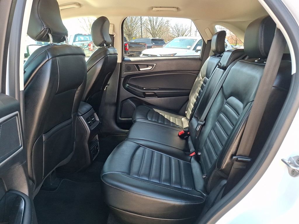 Certified 2017 Ford Edge SEL w/ Equipment Group 201A image 13