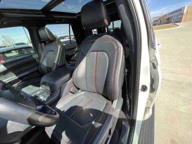 Certified 2022 Ford Expedition Limited image 18