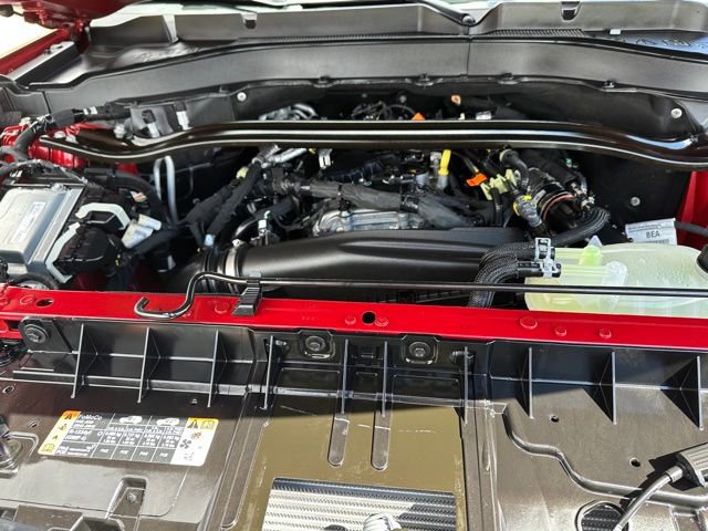 Certified 2025 Ford Explorer ST-Line w/ Premium Package AWD/4WD image 8