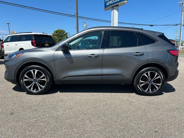 Certified 2022 Ford Escape SE w/ SE Sport Appearance Package AWD/4WD image 5