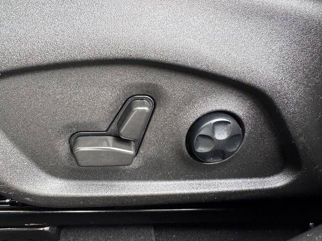 Used 2021 Jeep Renegade Latitude AWD/4WD image 27