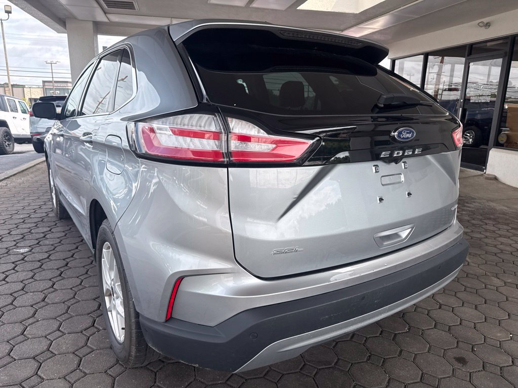 Certified 2024 Ford Edge SEL w/ Convenience Package AWD/4WD image 8