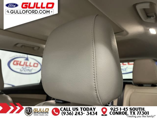 Certified 2019 Ford Escape Titanium FWD image 17