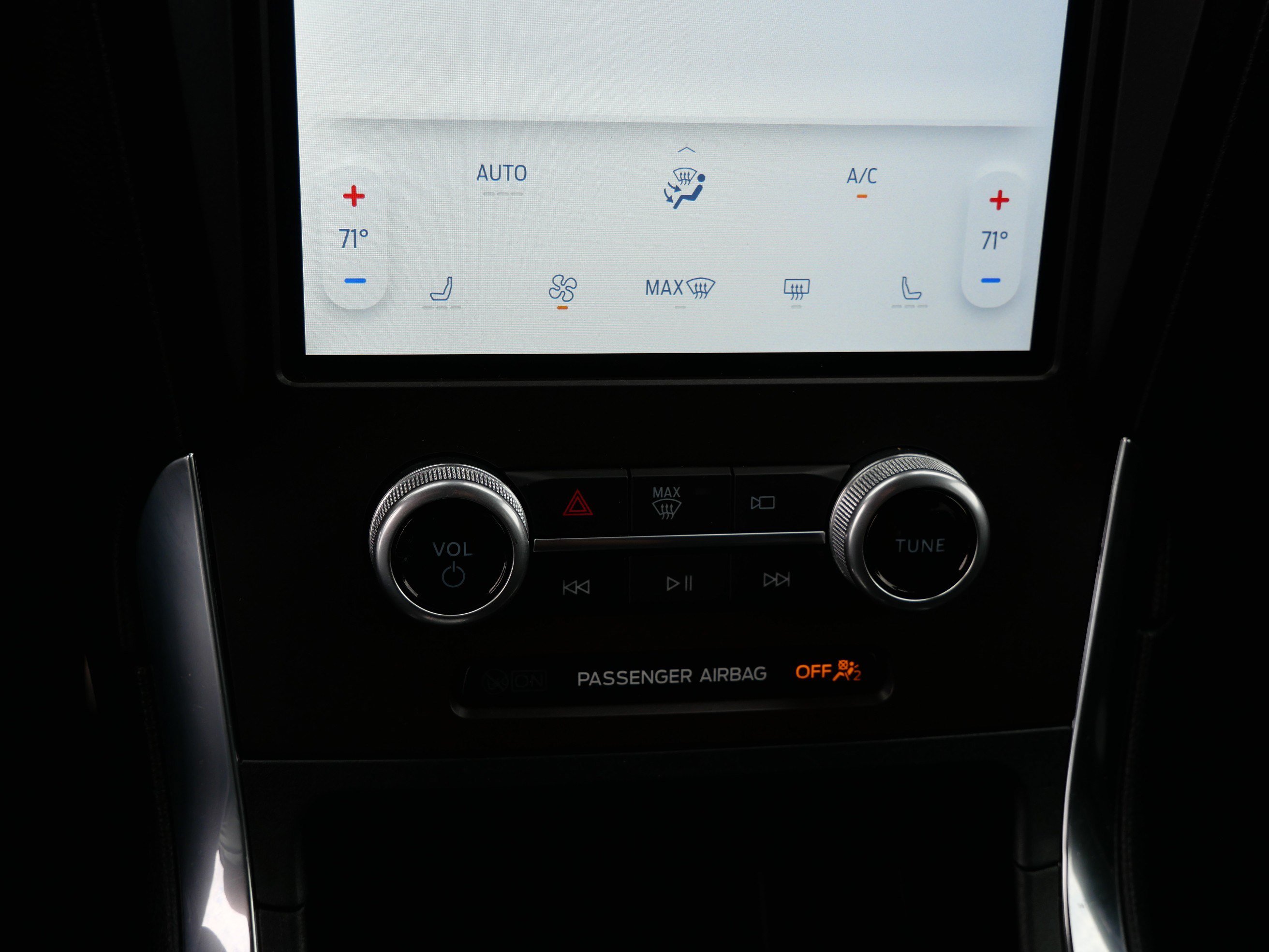 Certified 2021 Ford Edge ST AWD/4WD image 23