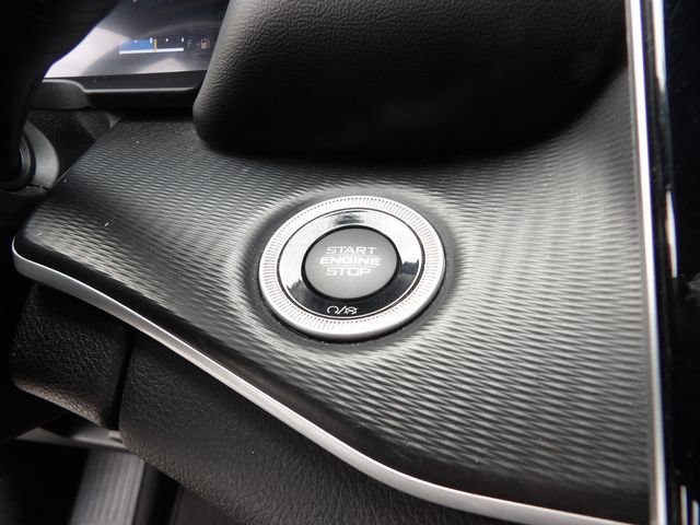 Used 2023 Jeep Grand Cherokee Altitude AWD/4WD image 16