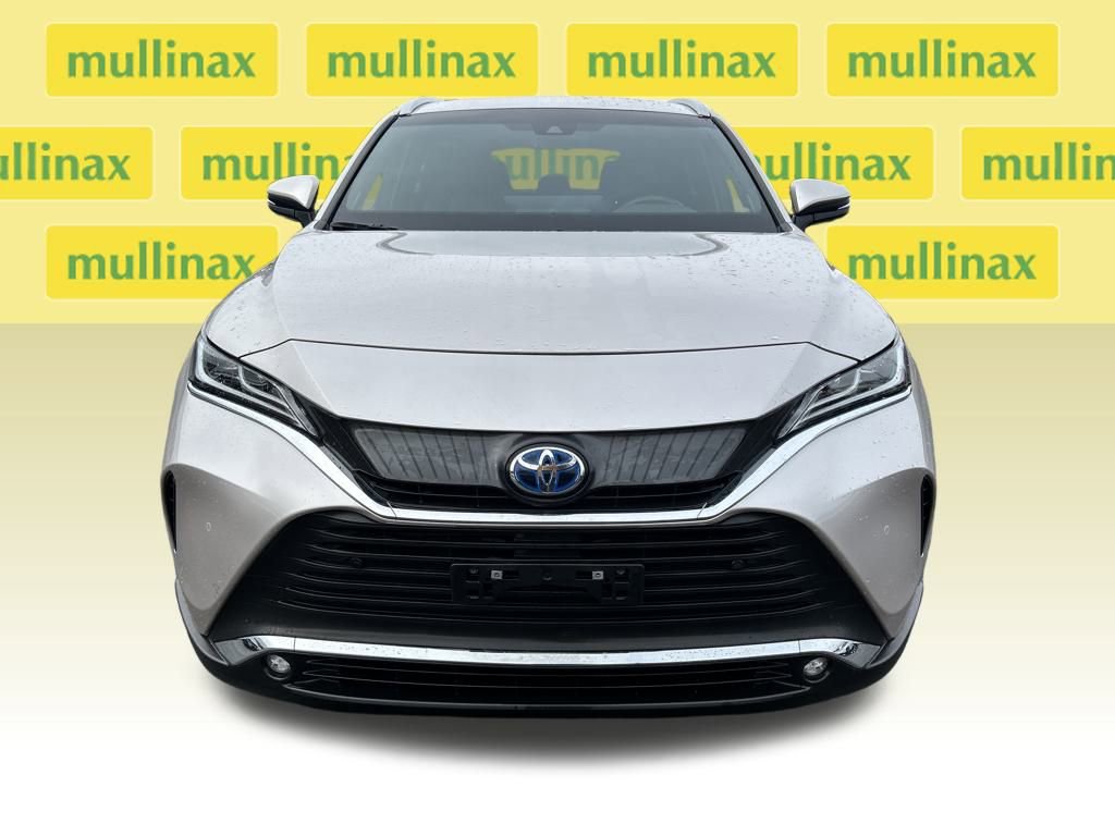 Used 2023 Toyota Venza XLE image 15