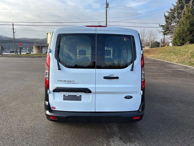 Certified 2022 Ford Transit Connect XL image 4