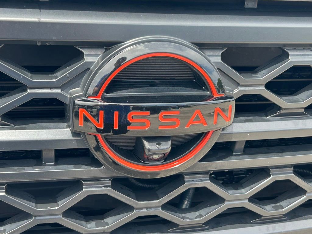 Used 2023 Nissan Frontier PRO-4X w/ Pro-4X Premium Package image 19