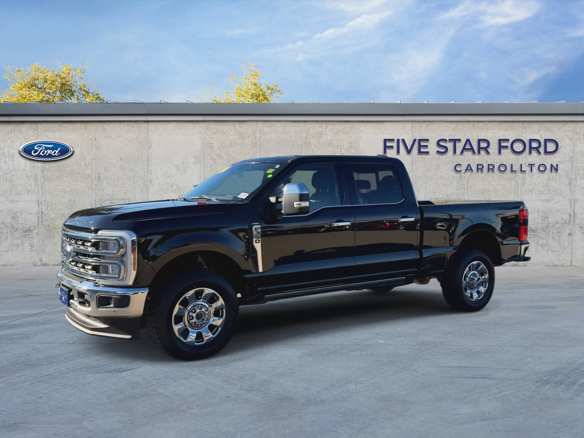 Certified 2024 Ford F350 Lariat w/ Lariat Ultimate Package AWD/4WD image 4