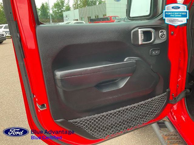 Used 2020 Jeep Gladiator Sport w/ Quick Order Package 24S AWD/4WD image 15