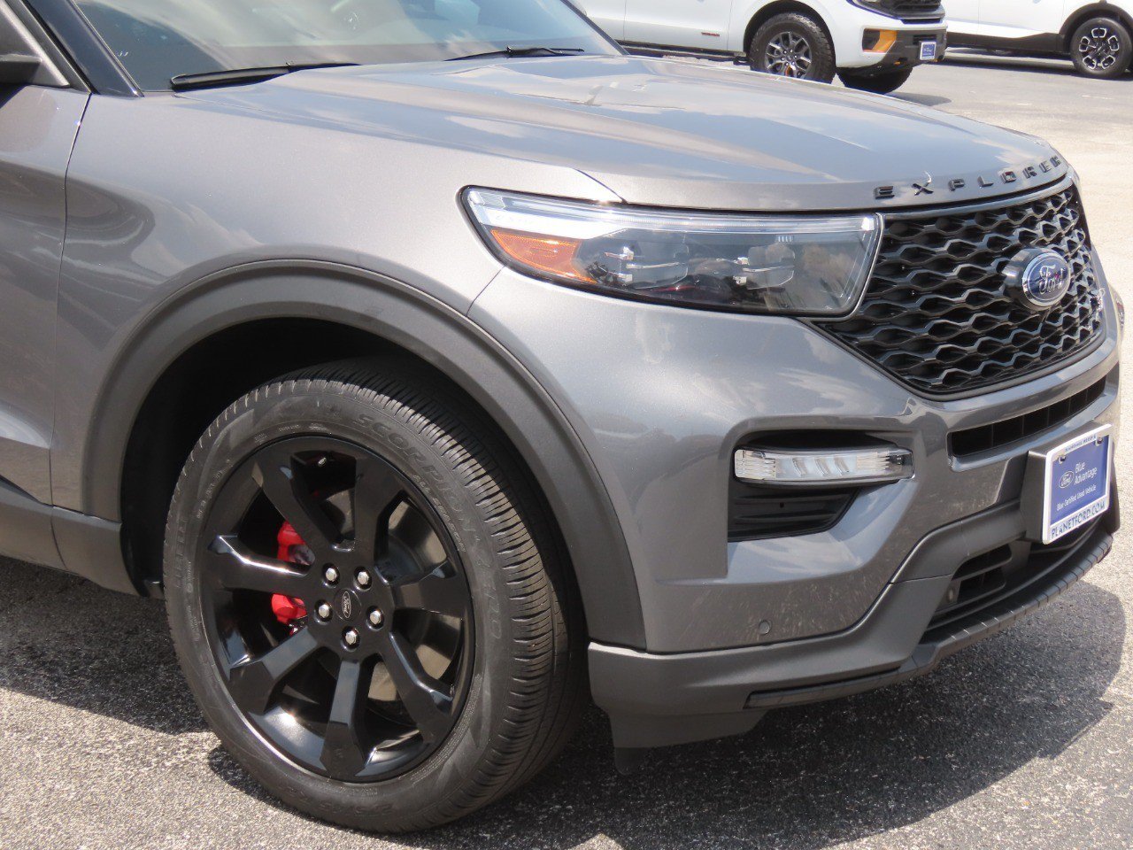 Certified 2023 Ford Explorer ST w/ Equipment Group 401A AWD/4WD image 5
