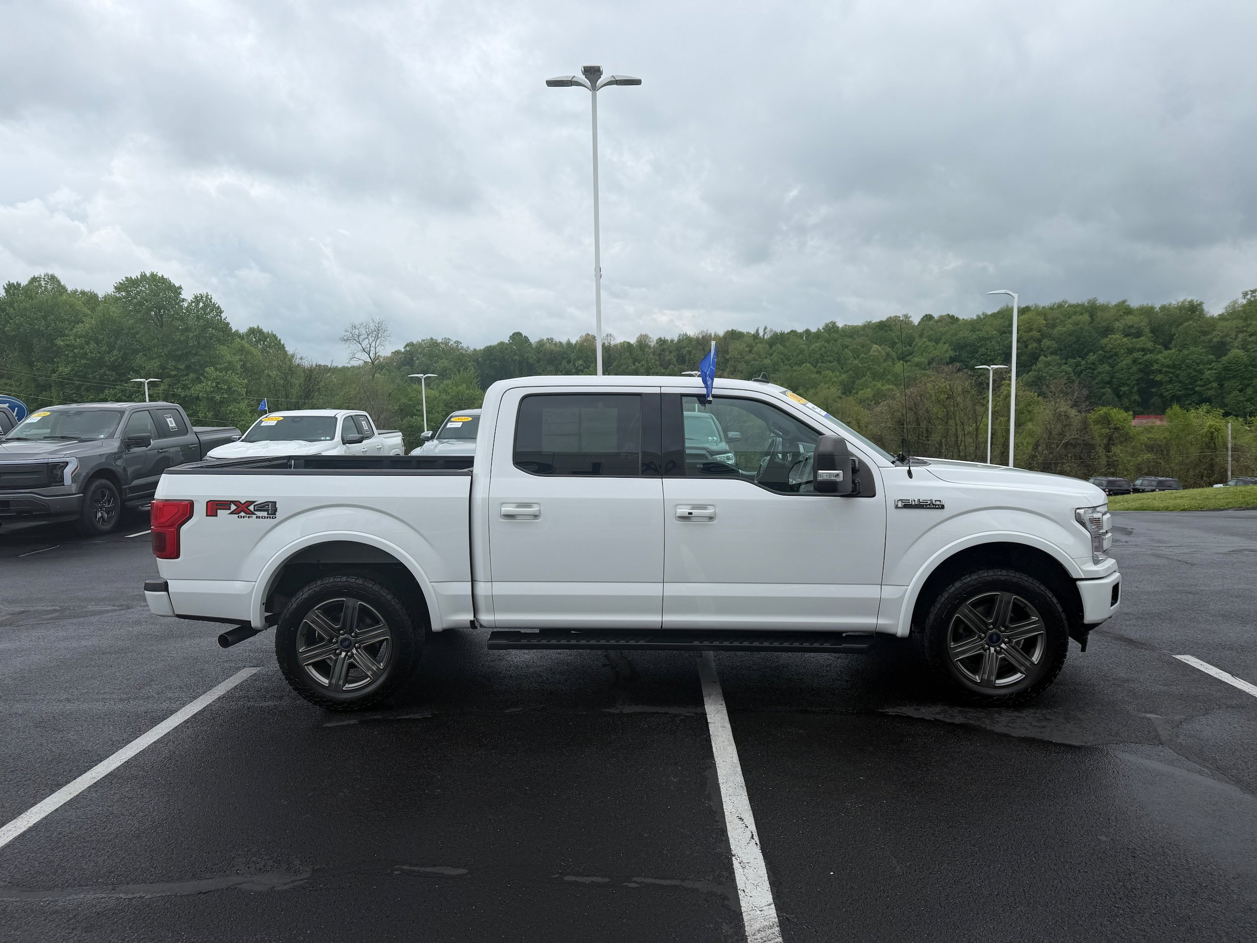 Certified 2020 Ford F150 Lariat w/ Equipment Group 502A Luxury AWD/4WD image 5
