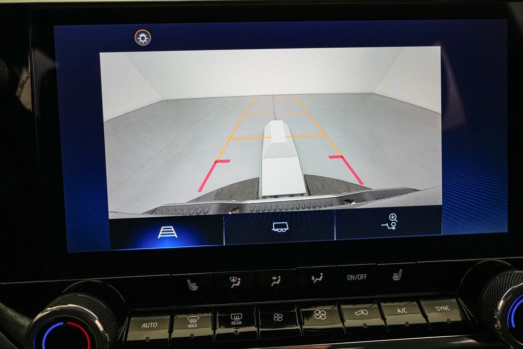 Used 2023 Chevrolet Colorado LT w/ LT Convenience Package II image 17