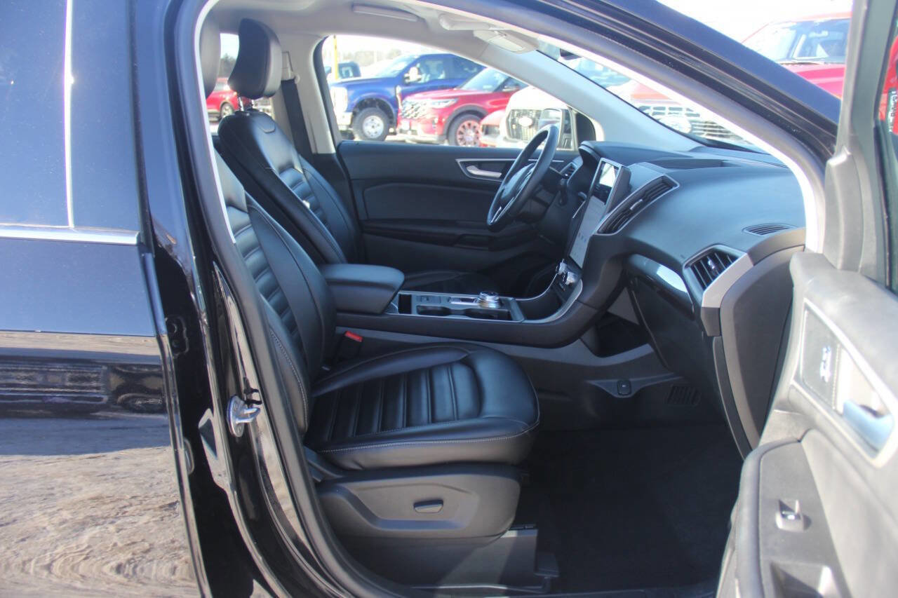 Certified 2024 Ford Edge SEL image 25