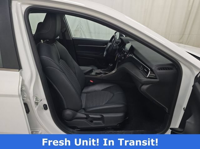 Used 2023 Toyota Camry SE FWD image 8