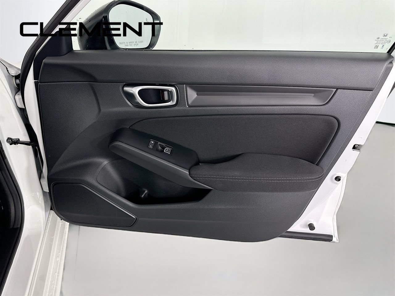 Used 2025 Honda Civic Sport image 32