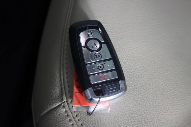 Certified 2022 Ford Explorer Limited AWD/4WD image 47