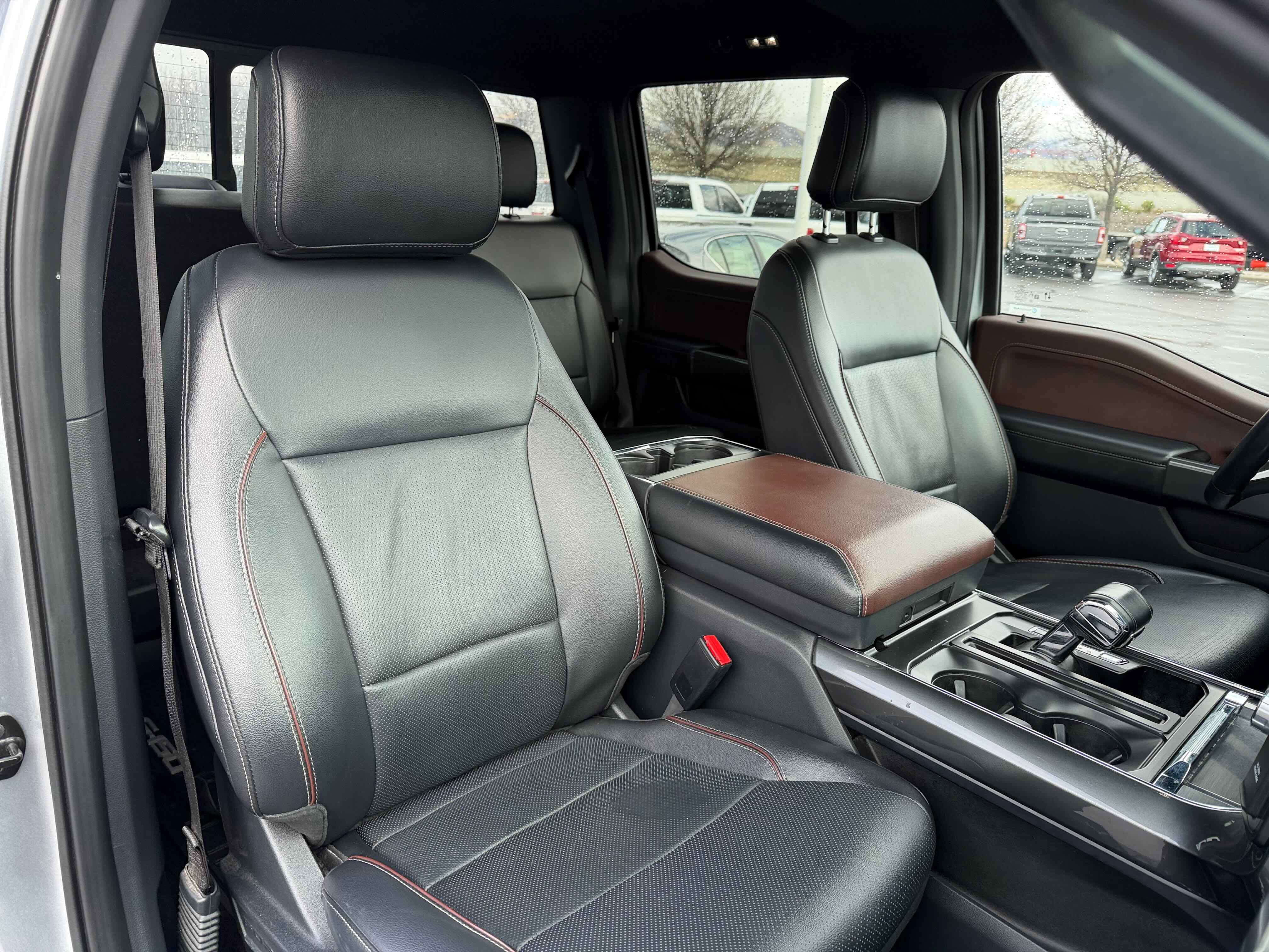 Certified 2022 Ford F150 Lariat w/ Equipment Group 502A High image 32