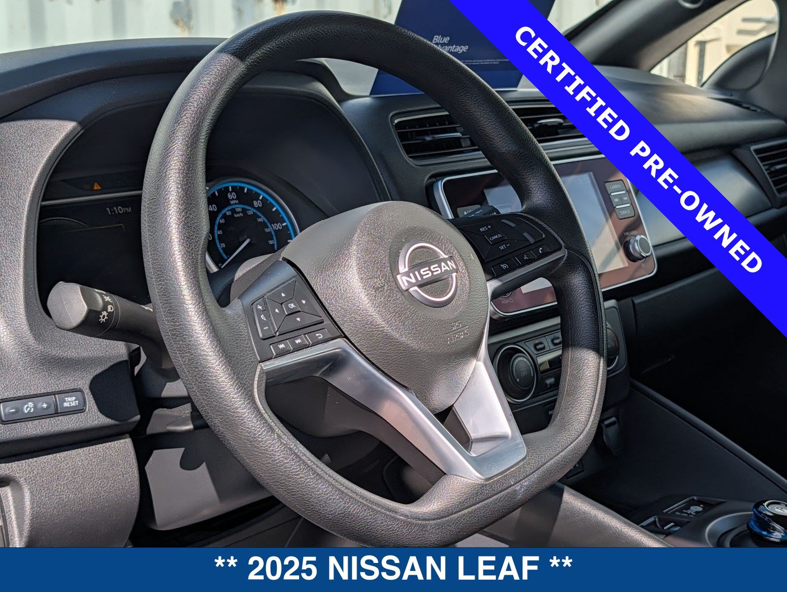 Used 2025 Nissan Leaf S FWD image 22