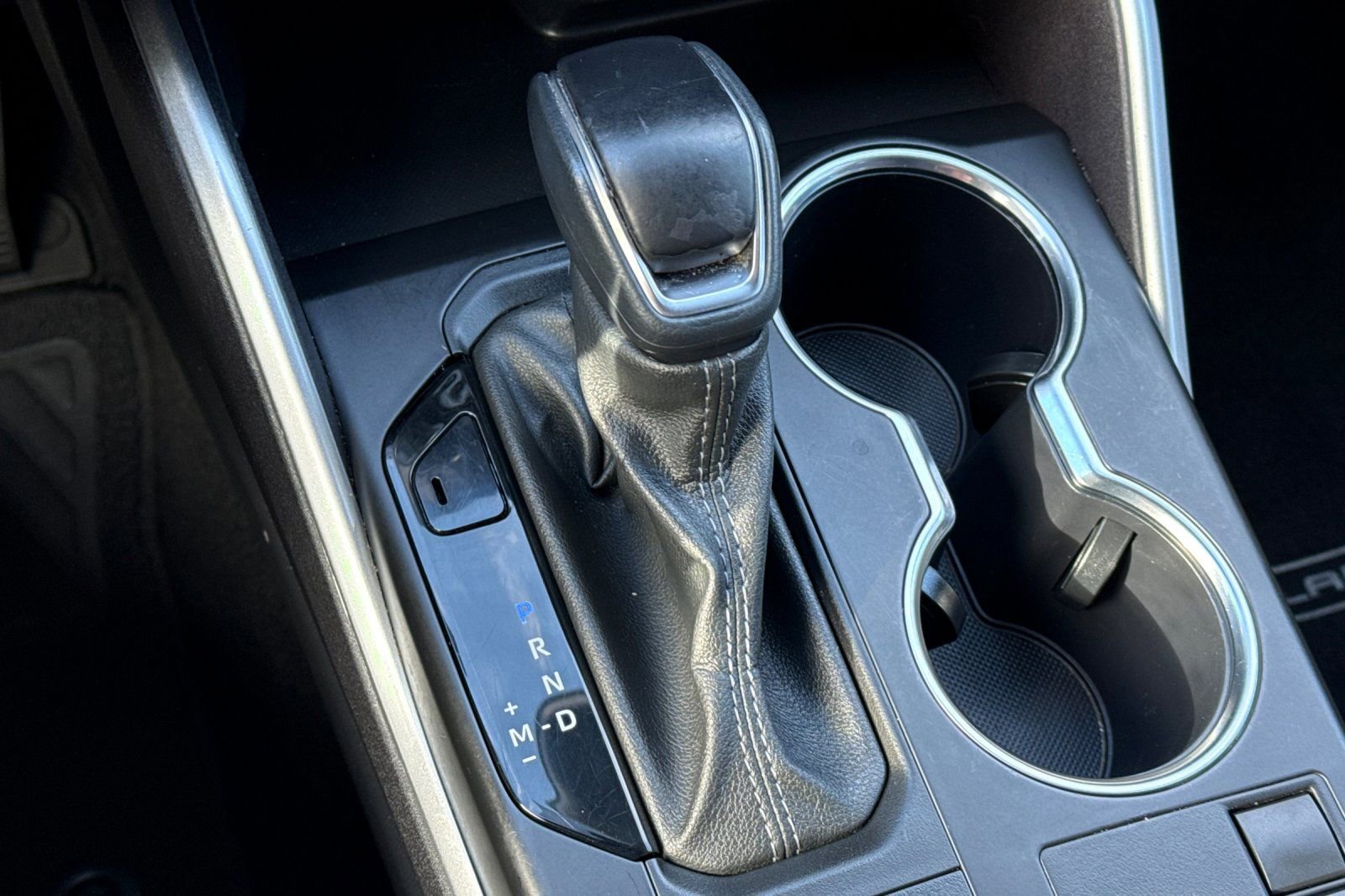 Used 2024 Toyota Highlander LE image 22