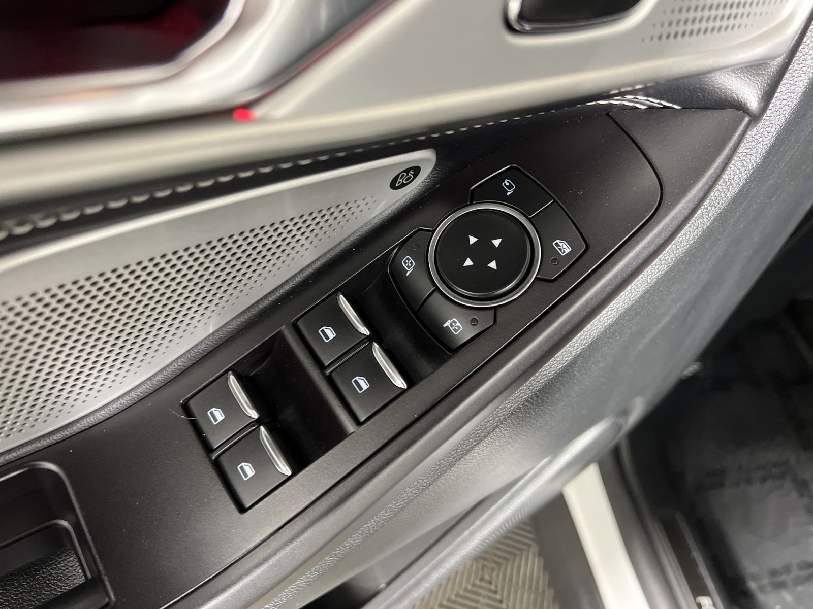 Certified 2020 Ford Explorer ST w/ Premium Technology Package AWD/4WD image 15
