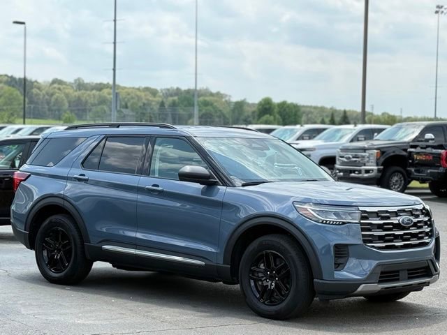 Certified 2025 Ford Explorer Active AWD/4WD image 39