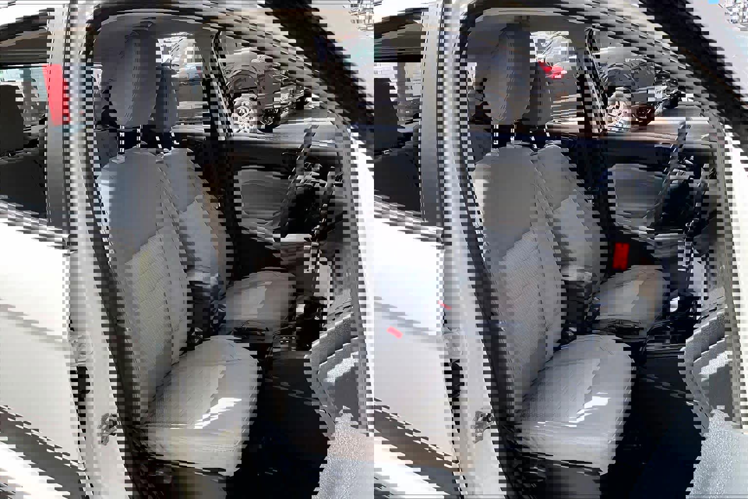 Certified 2021 Ford EcoSport S image 9