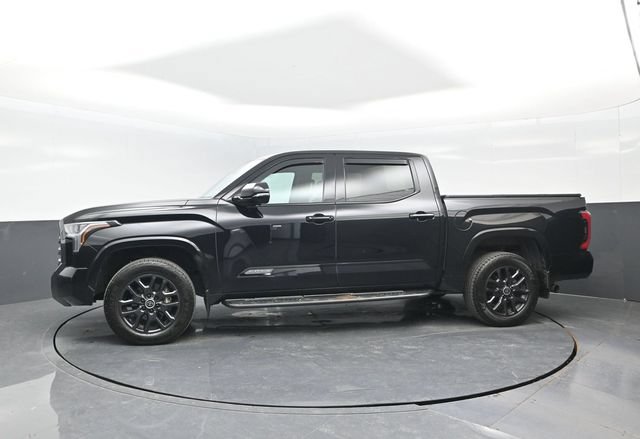 Used 2024 Toyota Tundra Platinum AWD/4WD image 4